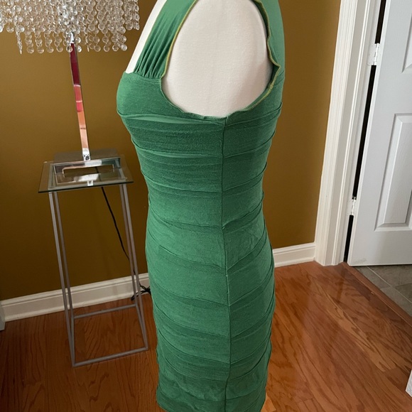 Max Studio Green Dress - Picture 7 of 7
